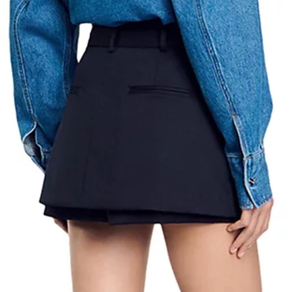 Leo Shorts - Picture 3 of 7